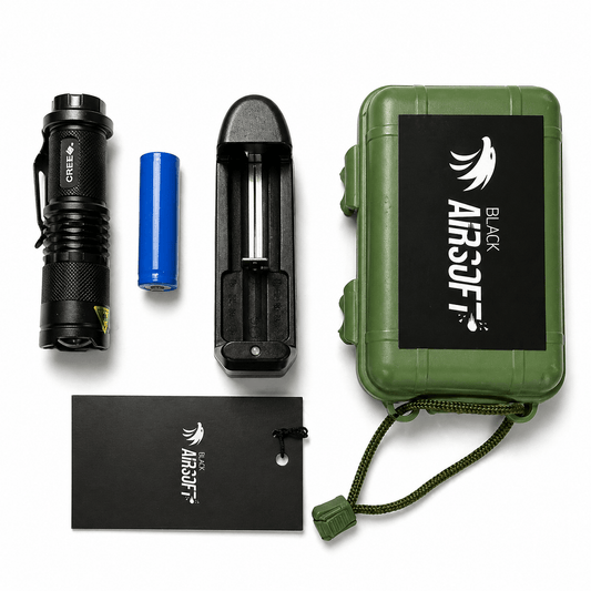 Mini Black Airsoft CREE zseblámpa újratölthető akkumulátorral és töltővel