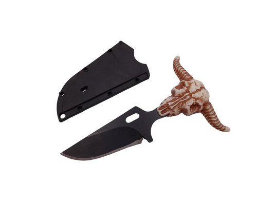 Nyakba akasztható kés tokkal és bikakoponya medállal