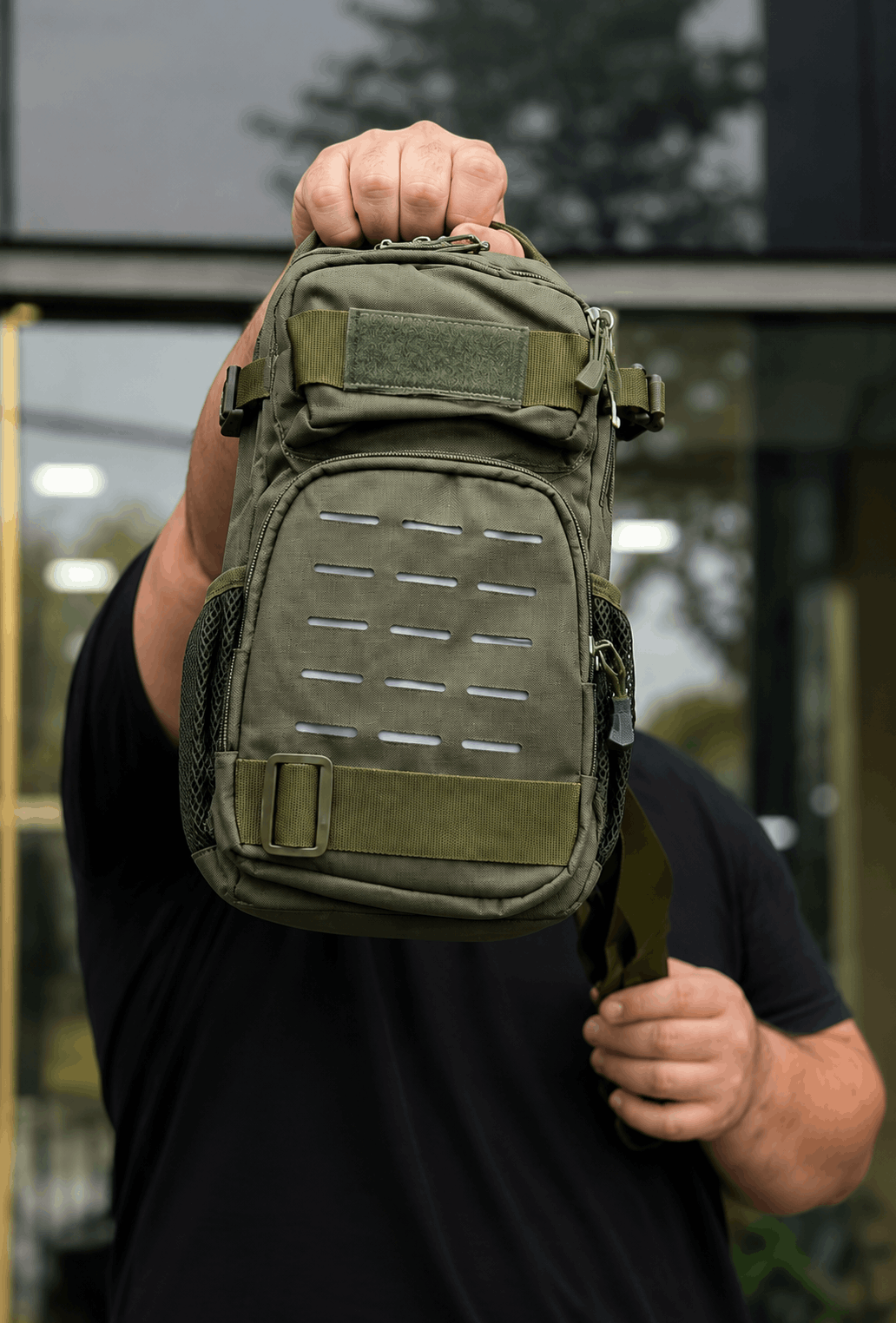 Taktikai EDC 10 literes egyvállas hátizsák MOLLE rendszerrel