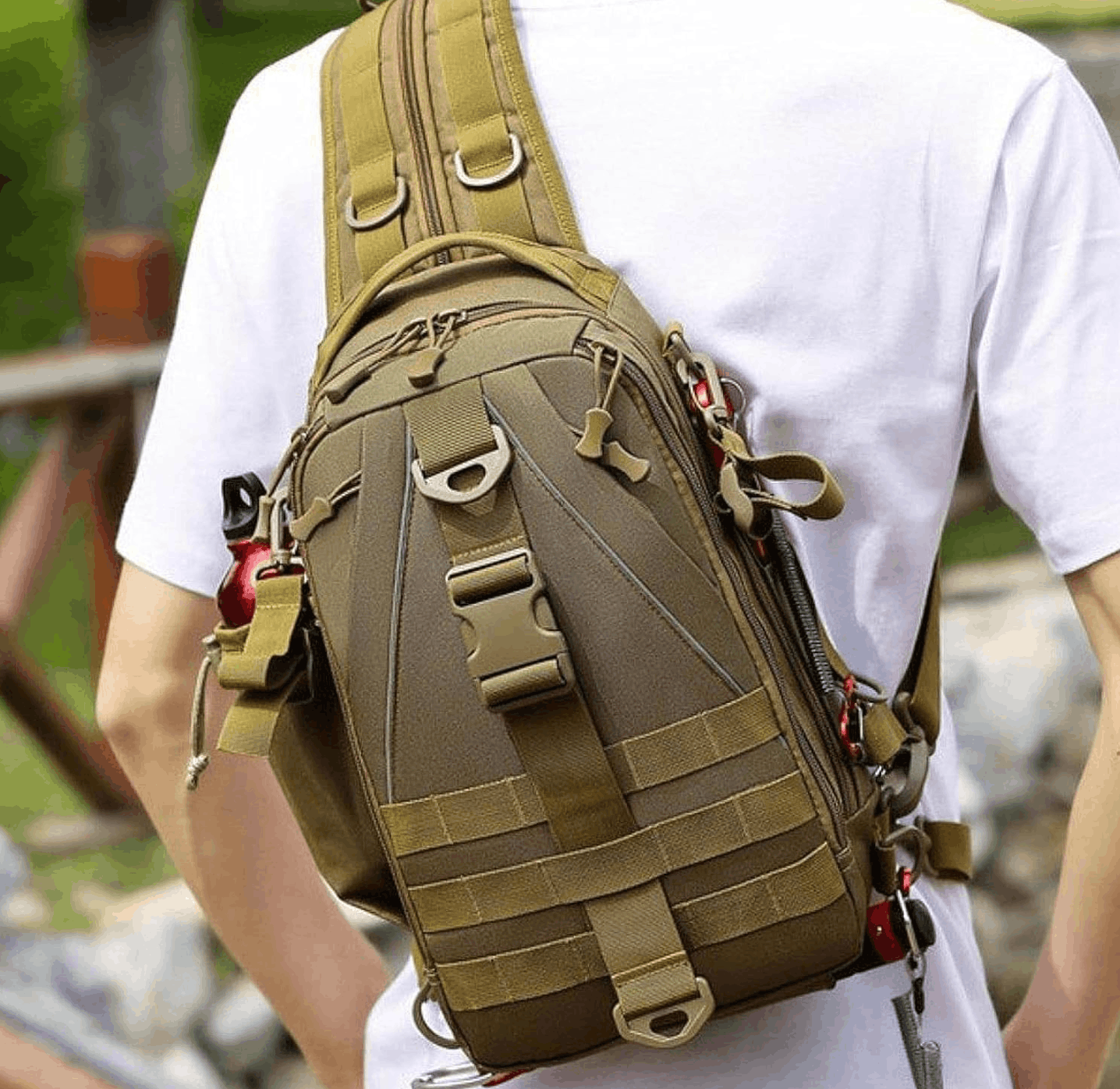 Taktikai Sling táska 15L MOLLE rendszerrel