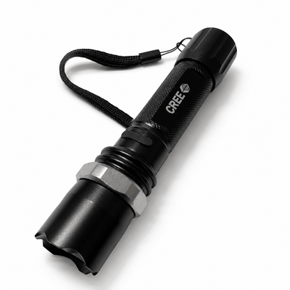 POLICE 5000W taktikai LED lámpa fekete Airsoft szett autós töltővel